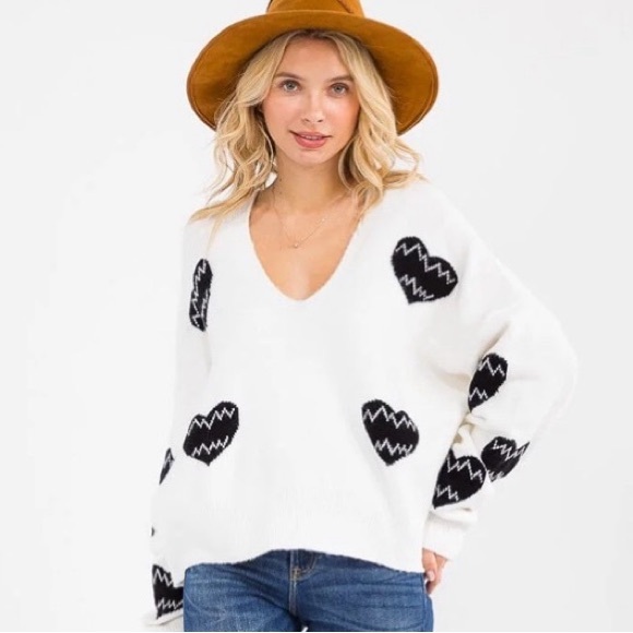 White and Black Heart Sweater - Picture 2 of 3